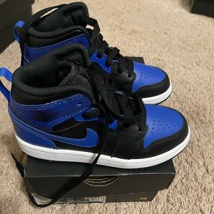 Brand new NEVER worn